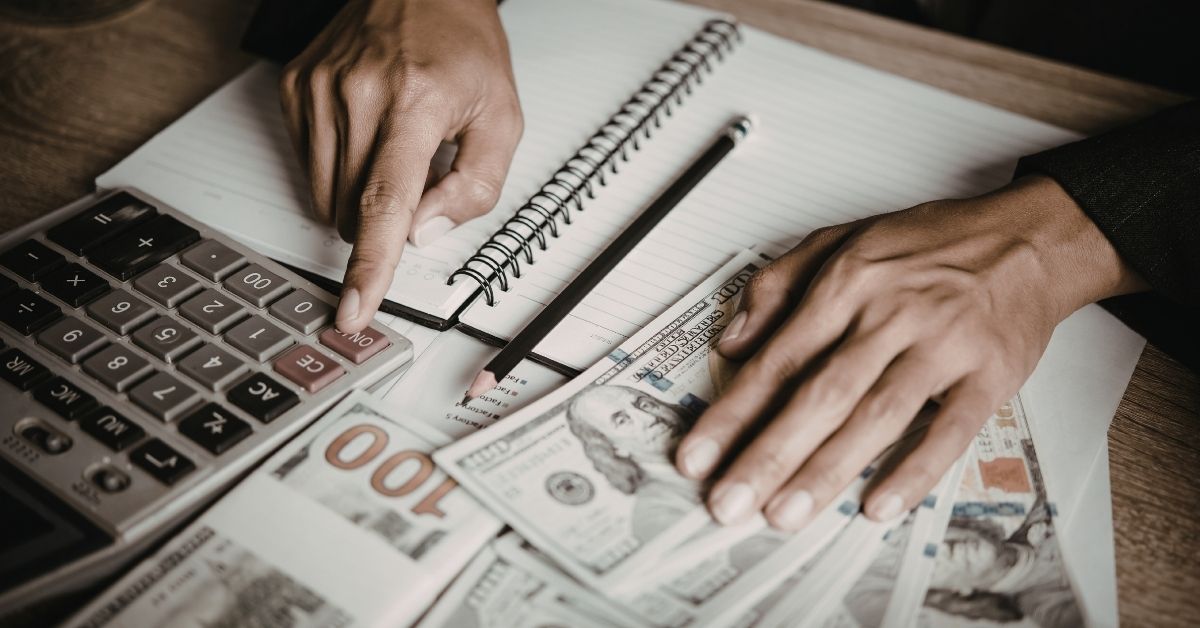 Falsas consultorias financeiras