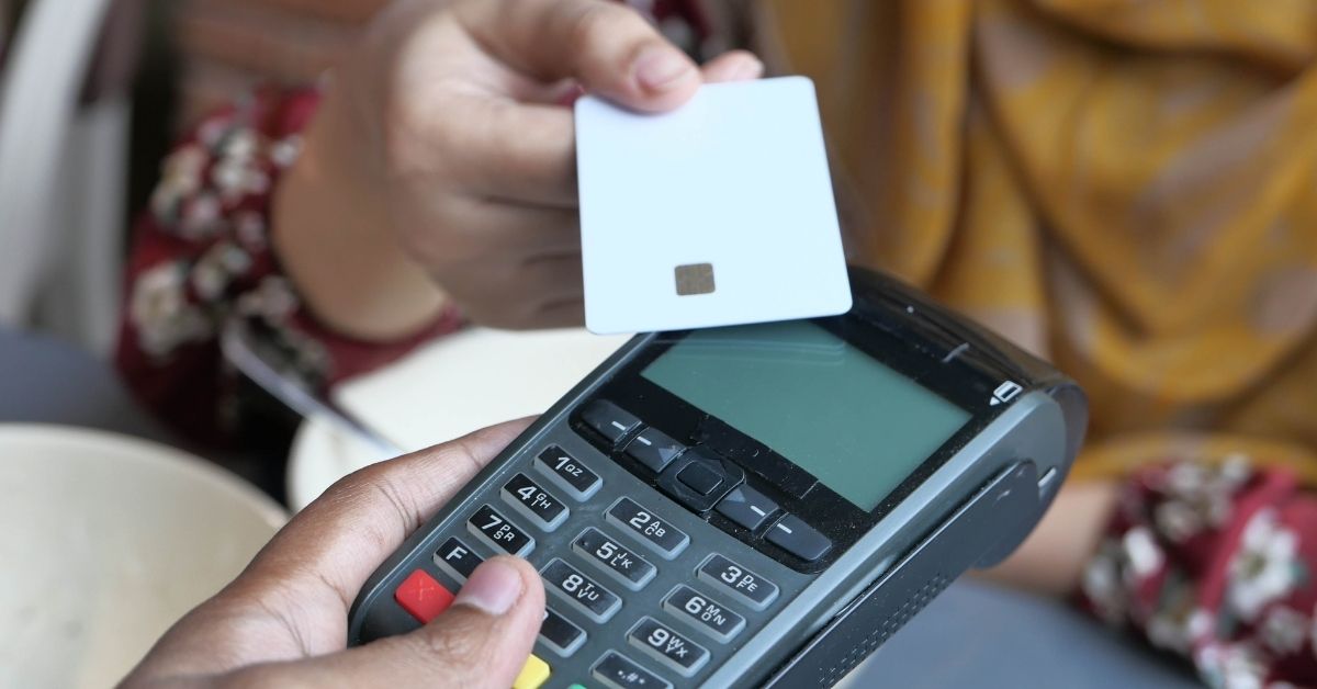 Como usar o cartão de crédito sem comprometer suas finanças