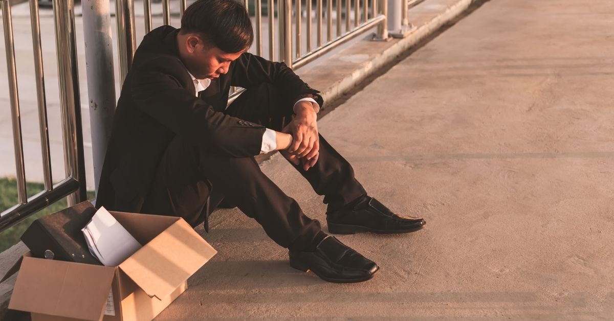 Desemprego: como proteger suas finanças antes e depois da demissão Desemprego: como proteger suas finanças antes e depois da demissão